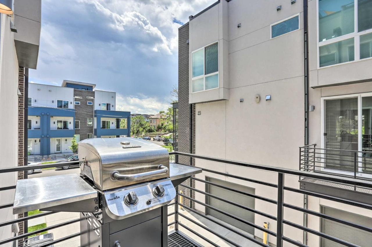 Trendy Denver Townhome - Walk To Mile High Stadium ภายนอก รูปภาพ